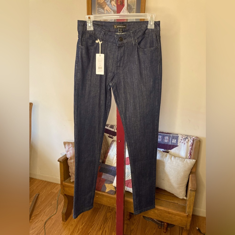 Franklin Fox dark wash skinny jeans. Size 27. NWT